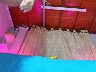 mssbombom from CamSoda