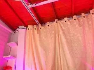 mssbombom from CamSoda is Freechat