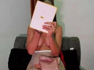 niikol-18 from CamSoda