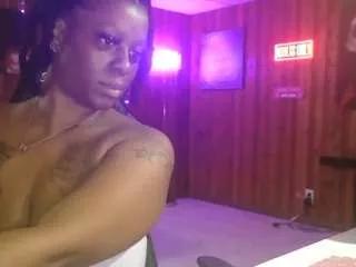 purplequeen888 from CamSoda