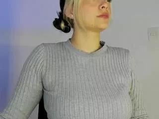 selena-vidal from CamSoda