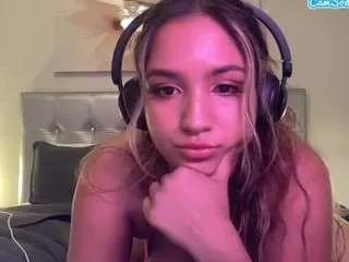 yurr0214 from CamSoda
