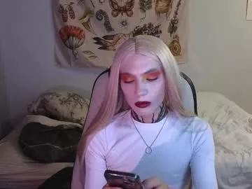 1lola4ka from Chaturbate