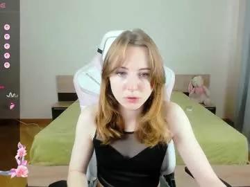 adelina_cowell from Chaturbate is Freechat