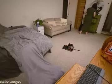 Ashelynngrey1986 from Chaturbate