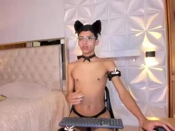 billy_jamees from Chaturbate