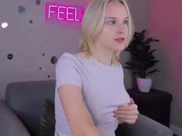 Carolin_miller from Chaturbate