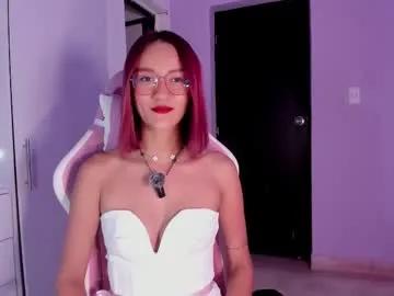 Daphne_courtis from Chaturbate