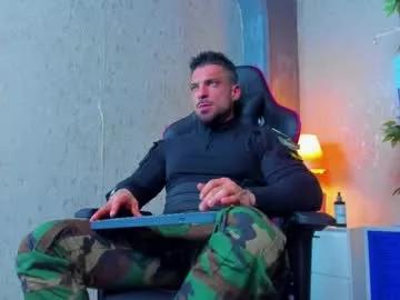 Dennis_cox_ from Chaturbate