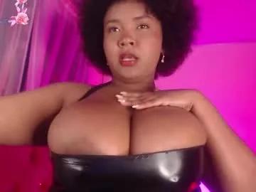 evelyn_sandoval from Chaturbate