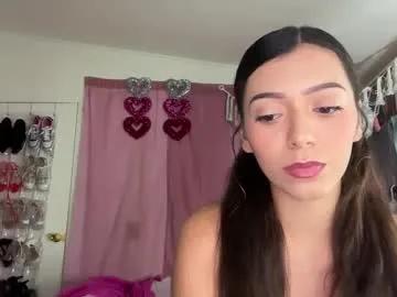 Giaavalentinee from Chaturbate