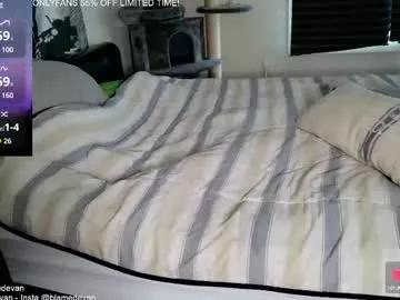 iblamedevan from Chaturbate is Freechat