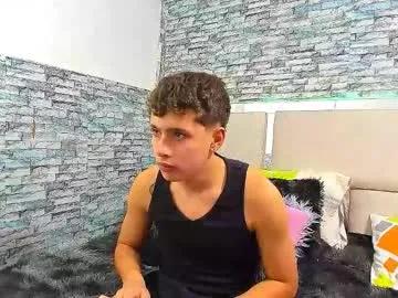julian_wolf18 from Chaturbate is Freechat