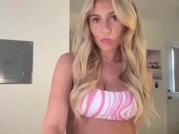Juliaxjackson from Chaturbate