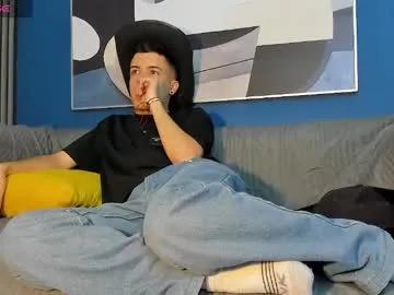 kevinn_blue from Chaturbate is Freechat