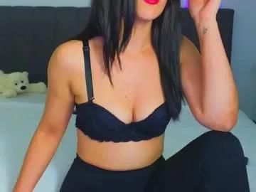 Lauramirage from Chaturbate