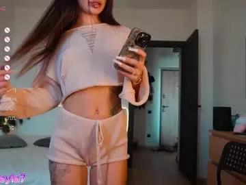 Leyla_ly from Chaturbate