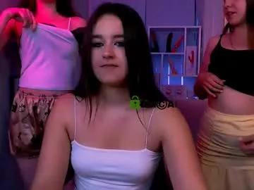 lilu_row on Chaturbate