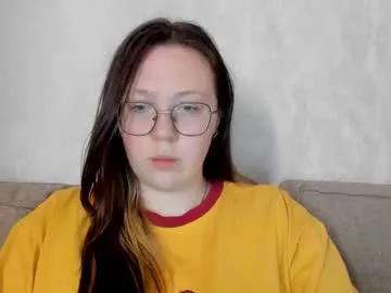 Lily_cheys from Chaturbate