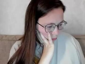 Lily_cheys from Chaturbate