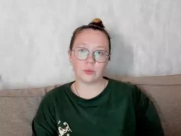 Lily_cheys from Chaturbate