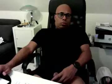 Little_buddha from Chaturbate