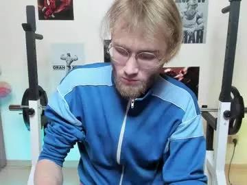Loyasteve from Chaturbate