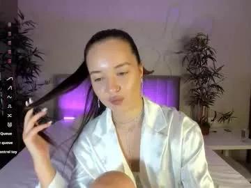 milana_mew from Chaturbate is Freechat