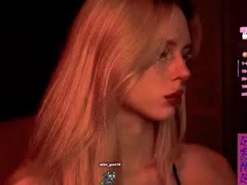 Nelly_carroll from Chaturbate