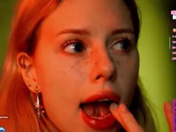 Nelly_carroll from Chaturbate