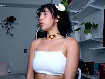 Nikol_je from Chaturbate