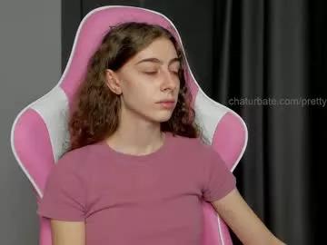 prettysomething from Chaturbate is Freechat