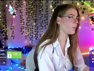 redvelveten from Chaturbate is Freechat