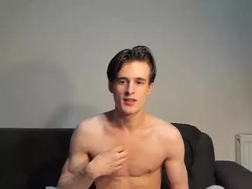 Skinnyguywithbigd from Chaturbate