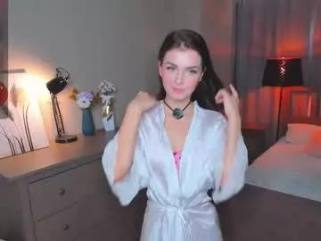 synne_glows from Chaturbate is Freechat