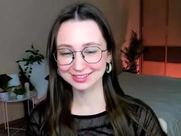 yourlovelystoryy from Chaturbate is Freechat