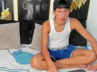 adam_saenz from Flirt4Free