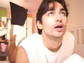 alan_simbon from Flirt4Free