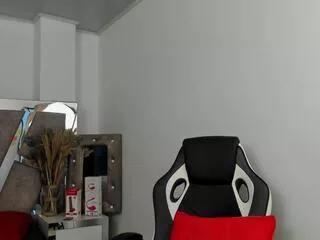 amara_jons from Flirt4Free