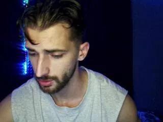 elliot_watson from Flirt4Free