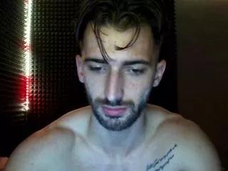 elliot_watson from Flirt4Free