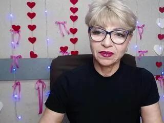 holly_incredible from Flirt4Free