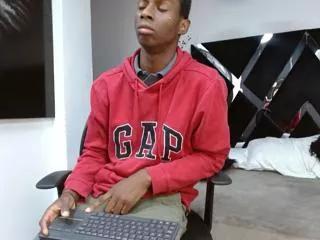 isaac_montana from Flirt4Free