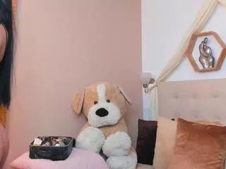 ishizu_ishtar from Flirt4Free