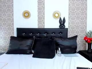 kiky_mills from Flirt4Free