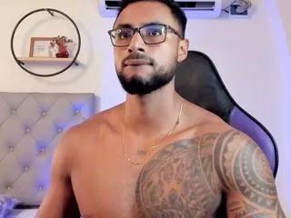 liiam_garcia from Flirt4Free