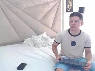 luccas_miller from Flirt4Free