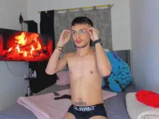 matthew_twink from Flirt4Free