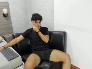 miller_alonzo from Flirt4Free