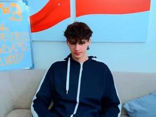 ozzy_levitt from Flirt4Free